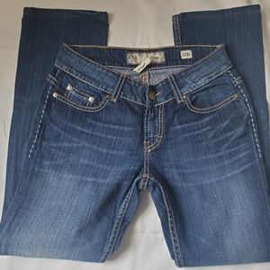 BKE Buckle Women’s Culture Jeans Size 27R Med Wash